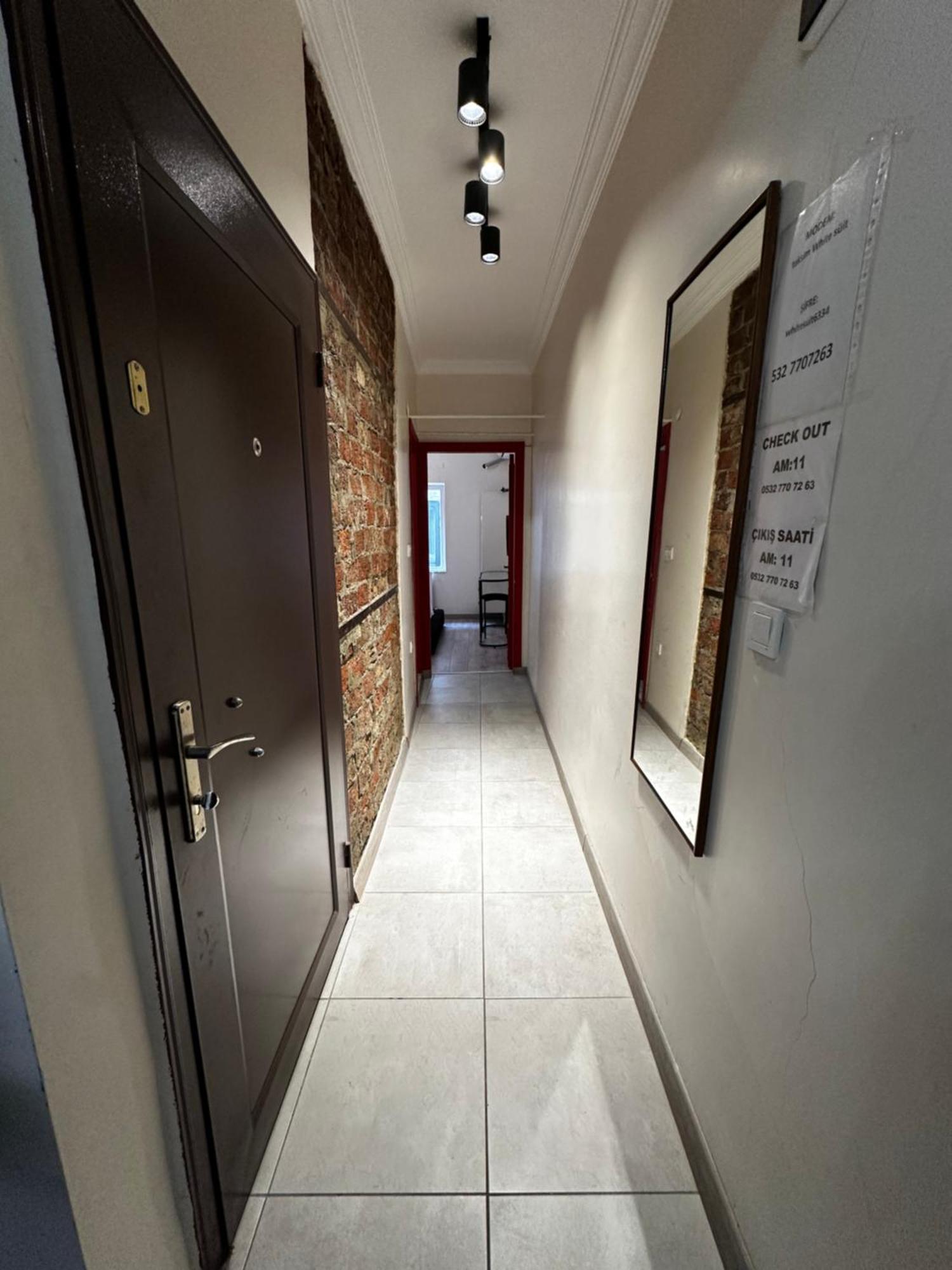 Taksim White Suit Istanbul Ngoại thất bức ảnh