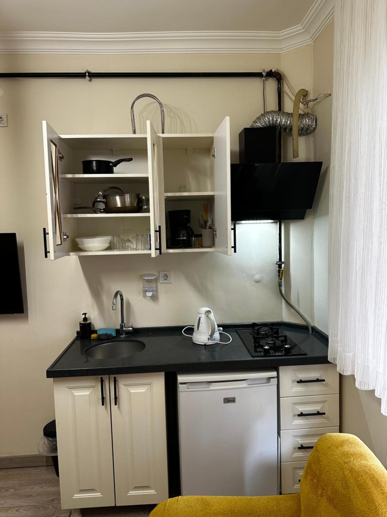 Taksim White Suit Istanbul Ngoại thất bức ảnh